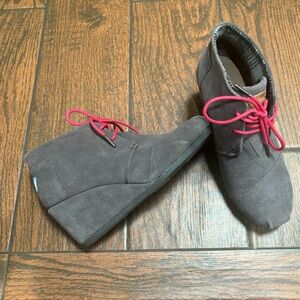 Toms Womens Boots Dessert Ankle Lace Up Wedge Booties Suede gray Size 6.5